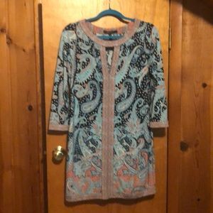 Super cute BCBGMaxAzria sheath dress. Great fo